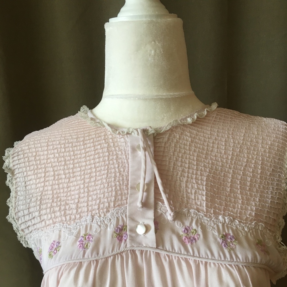Vintage Barbizon Nightgown